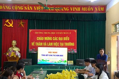 Ngày 23/12/2025, Chi bộ trường THCS Chân Lý tổ chức Hội nghị Tổng kết công tác năm 2025.